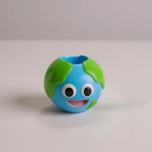 Earthly Egg Cup X Leeeeee Toy