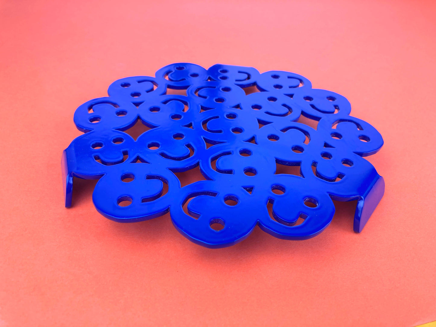 Smiley Trivet BLUE