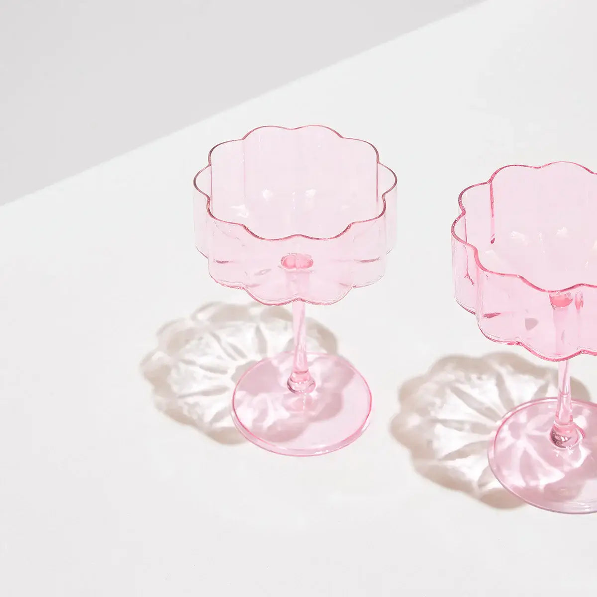 TWO x WAVE COUPE GLASSES - PINK
