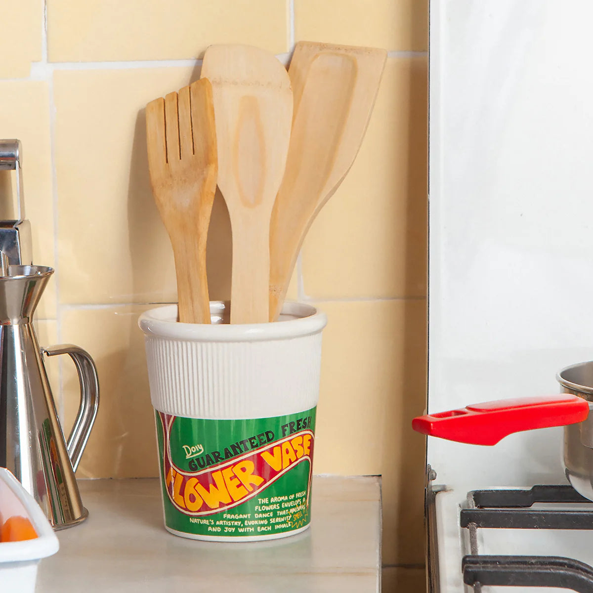 Corner Shop Vase Noodle Pot