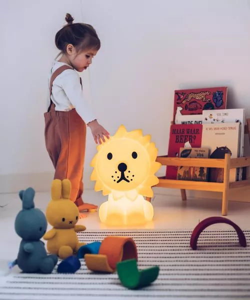 Lion Star Light Lamp