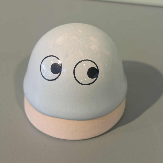 Dot 8
