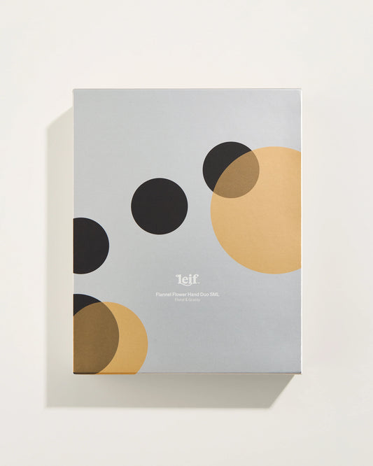 Limited Edition Holiday Flannel Flower Hand Duo SML