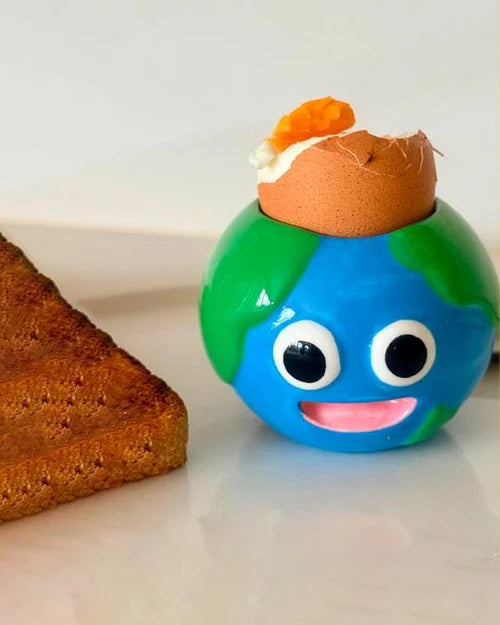 Earthly Egg Cup X Leeeeee Toy