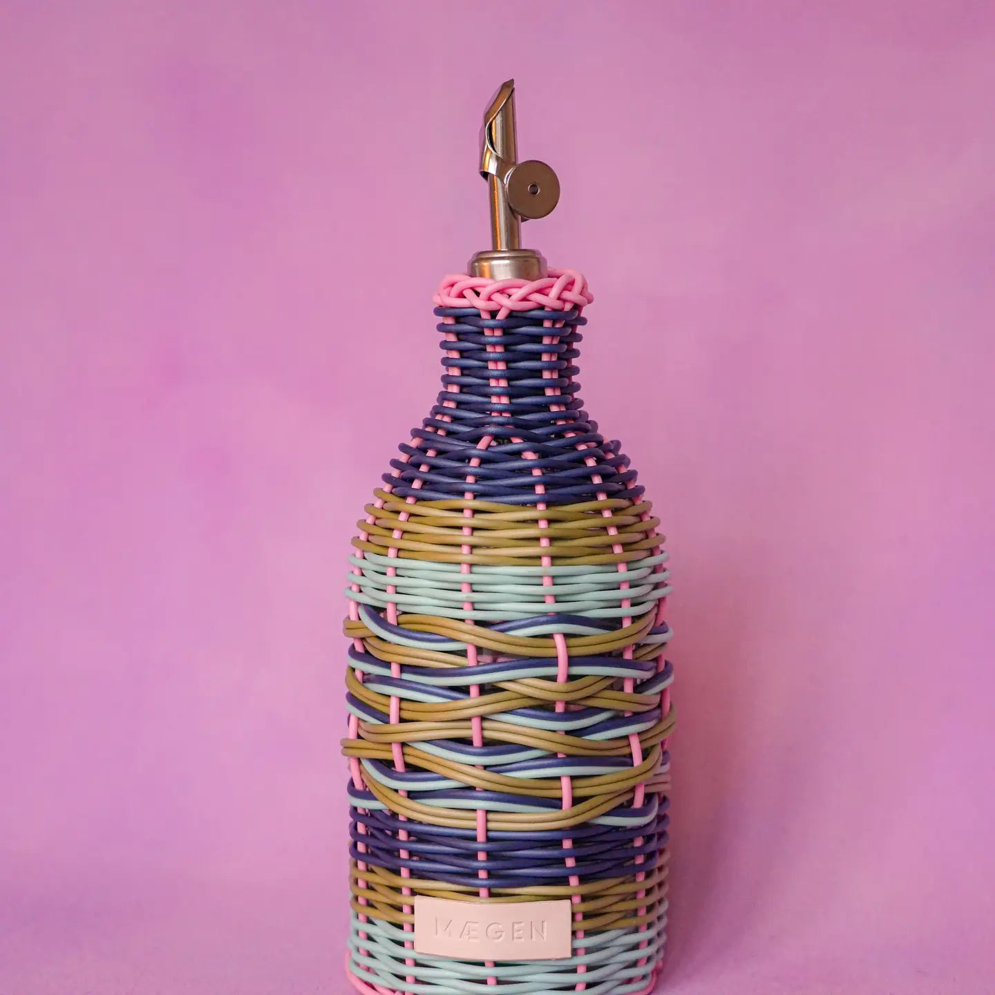 Oil Pourer - Pink/Navy