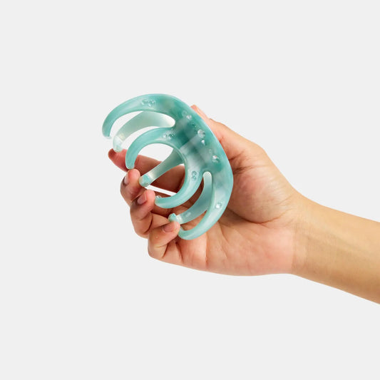 Octopus Claw in Large Blue Dew