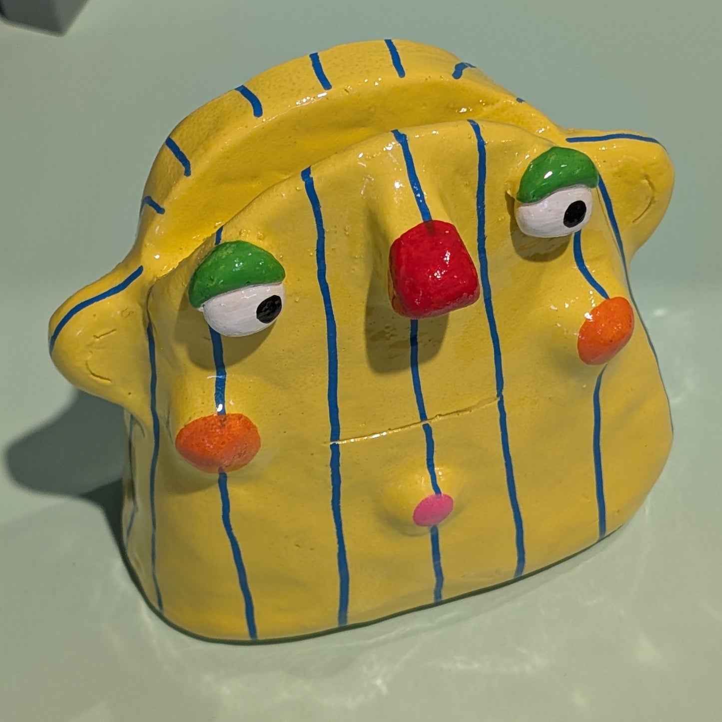 Glasses Holder 9