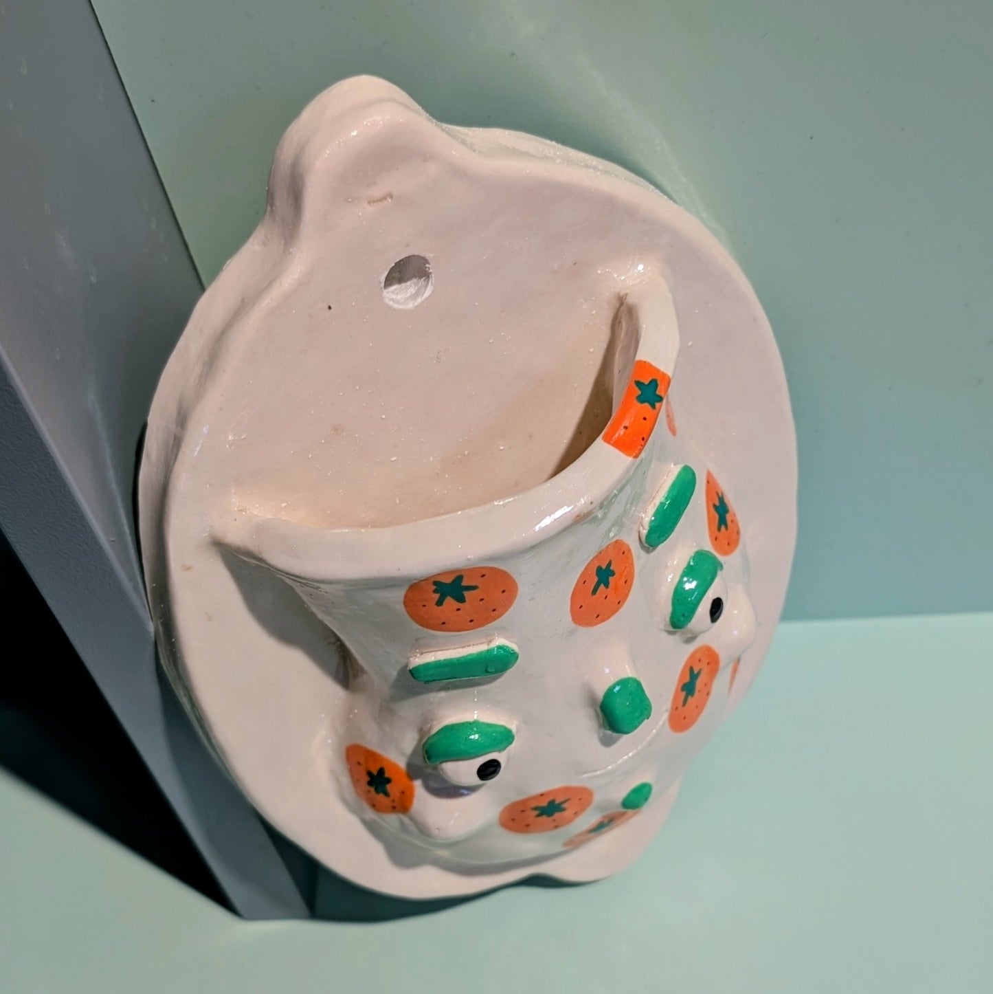 Wall Vase 4