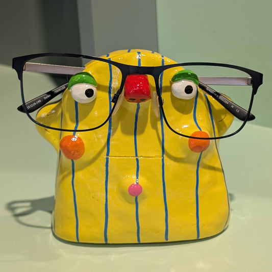 Glasses Holder 9